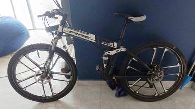 Adults bicycle with disc brake system
