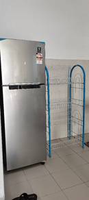 Peti Ais 2 Pintu Free Rak Pinggan