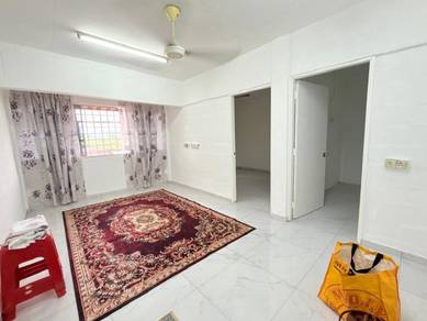 Sale Below Market Flat in Pandan Perdana, Danau Pandan Indah