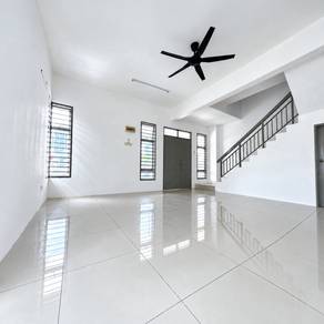 SP 10 Bandar Saujana Putra 2 Sty Semi D Non Bumi 4R4B Gated Guarded