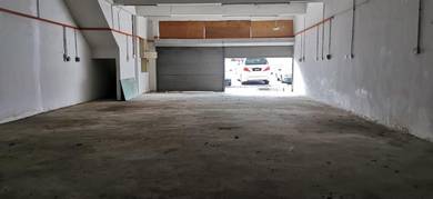 1.5 Storey Link Factory Taman Industrial Subang (Q4942)