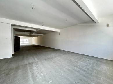 Kedai 2 tingkat untuk disewa di presint 11 putrajaya facing mainroad