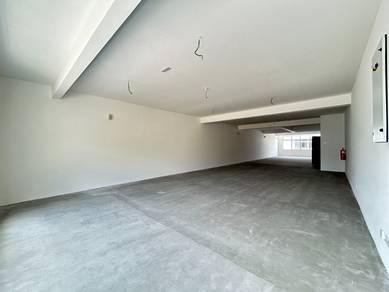 Kedai 2 tingkat untuk disewa di presint 11 putrajaya facing mainroad