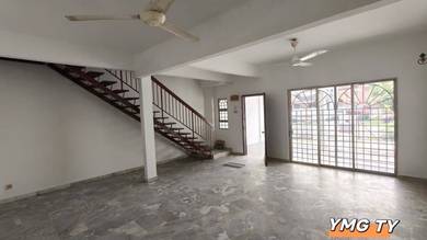 Sri Andalas 2 Storey 20x65 Good Condition Facing Field Non Flood
