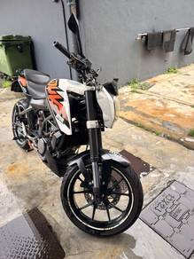 200 Duke