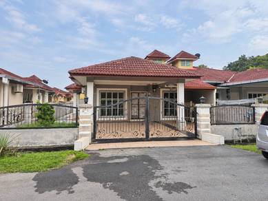 Semi D setingkat Taman Paya Rumput Indah Melaka untuk dijual