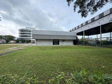 Georgetown / 1 Storey Commercial Shoplot / With Alfresco / Main Road