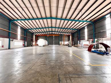 Detached Factory Warehouse [LUNAS KEDAH] 300 Amps Fully Furnish Office