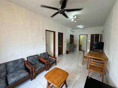 Vista Impiana Apartment, Bukit Serdang, Seri Kembangan.