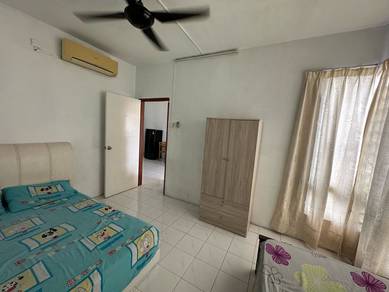 Vista Impiana Apartment, Bukit Serdang, Seri Kembangan.