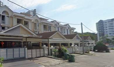 Bukit Jambul 3 Storey Terrace | Freehold | 5+1 Bedrooms | Renovated