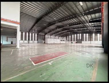 Taman Perindustrian Air Hitam Klang factory 40ft ceiling height 1000am