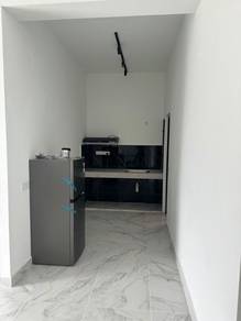 Palazzo Condo Fully Furnished For Rent