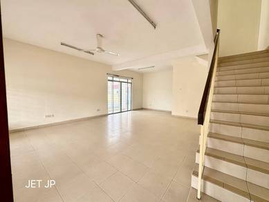 Endlot With Land Bandar Parkland Klang 2 Sty Terrace House for Sale