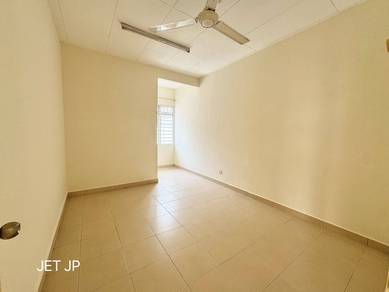 Endlot With Land Bandar Parkland Klang 2 Sty Terrace House for Sale