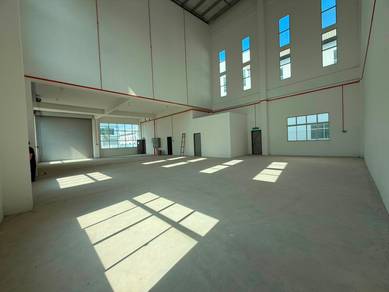 Corner Lot, 3 Storey Link Bungalow Factory @ Impian Emas, Skudai