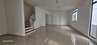 South Hills, Bandar Seri Alam, Double Storey