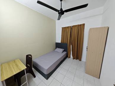 Women Only, Fully Furnished Room Near KLCC