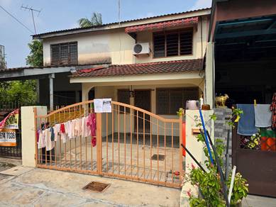 Low Cost Double Storey House At Taman Pakatan, Ipoh, Perak.