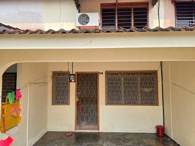 Low Cost Double Storey House At Taman Pakatan, Ipoh, Perak.