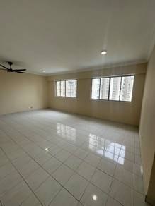 Puncak damansara condo , 1144sf , 3r2b , p/furnished , PJ