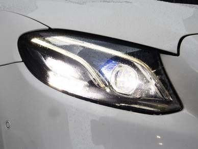 Mercedes Benz E-CLASS 2.0 200 COUPE AMG LINE
