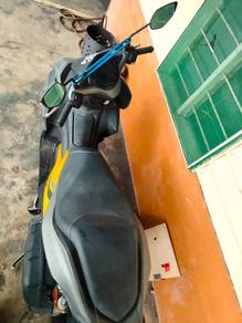 Low Miles Yamaha NVX 155 Grey Yellow Scooter Motor