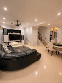 Fully Furnished & Renovated 2-Storey Terrace House with Extended Kitch