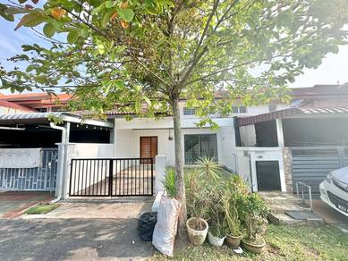 1.5-storey-Terraced-House-for-sale-Bandar-Baru-Enstek-Negeri-Sembilan