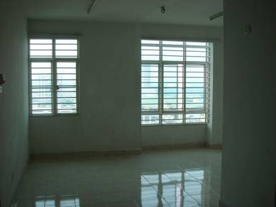 Kelana Sentral 2 bedroom for sale on Level 9. Near Unitar, Giant Mall