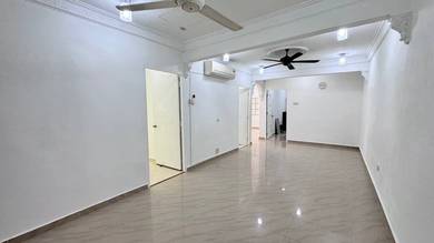 END LOT RENOVATED Single Storey House Taman Desa Jaya Kepong KL