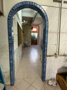 Jalan air putih ground floor shop lot for rent
