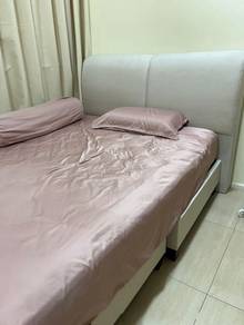 Fully furnished Medium Room in Ohako Puchong Jaya