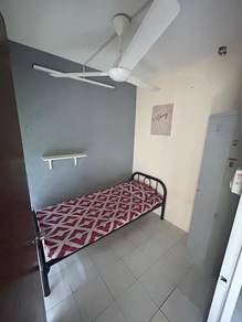 Single Room Male at Flora Damansara KPJ2 Empire City 1Utama IKEA PJ