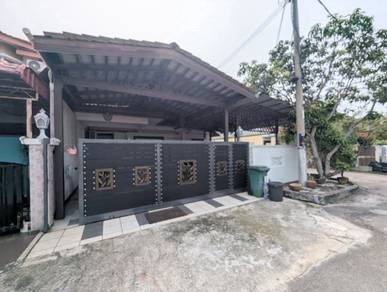 Facing Open End Lot Teres 2 Storey Taman Camelia, Bandar Putera, Klang