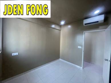 [RENOVATED KICTHEN]Ideal Residency Partly funish 1cp Low Floor Gelugor