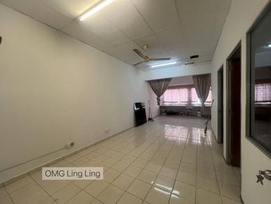 Bukit tinggi 2, Klang-First Floor Shoplot For Rent