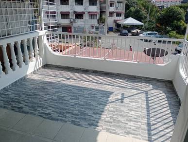 Newly renovated double storey Lobak Road