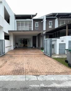 For Rental, Double Storey House at Chemara Hills, Seremban