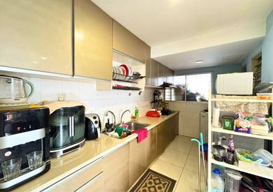 Centrio Avenue 680sqft Renovated 1 Carpark Gelugor