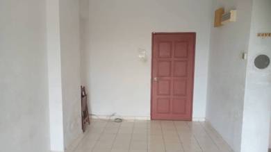 Selesa i-Resort Apartment (Pangsapuri Damai Mewah B)