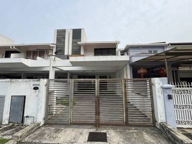 20x80 Freehold 4R4B Double Storey Terrace Taman Bayu Emas Klang