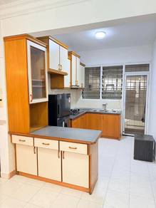 SUPER WORTH !! Gurney Park 970 Sqft Middle Floor Seaview Unit