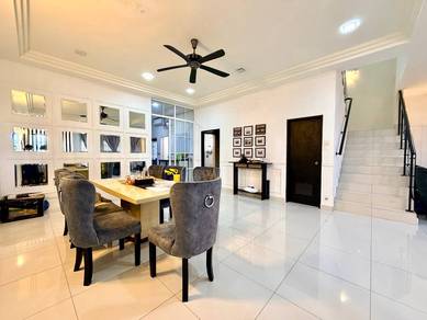 RENOVATED 2-Storey House Hyperlink D'Kayangan, Seksyen 13, Shah Alam