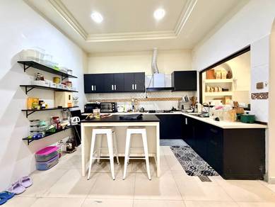 RENOVATED 2-Storey House Hyperlink D'Kayangan, Seksyen 13, Shah Alam