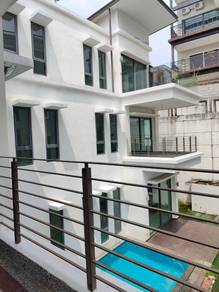 3 Storey Bungalow House WITH LIFT For Rent