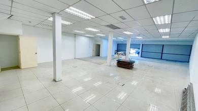 GROUND FLOOR Shoplot jalan Kg Pandan Taman Maluri KL for Rental