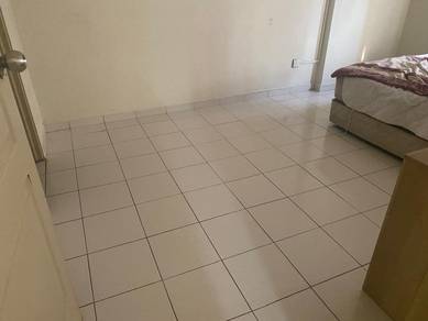 Sentul utama nearly furnished with 3 aircond