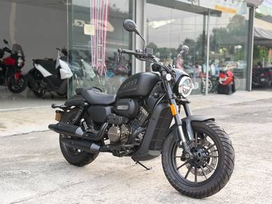 MODEL QJMOTOR SRV250 AMT ~Second Hand~Low Mileage