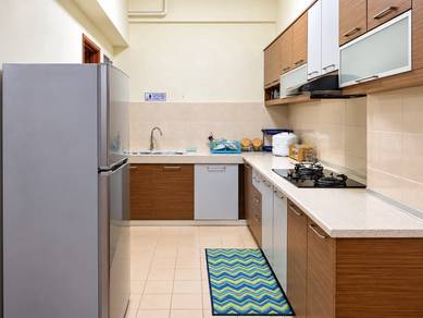 Biggest Unit 1208sqft 3R3B fully furnished dan  End Lot